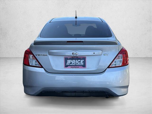 Used 2017 Nissan Versa SV FWD image 7