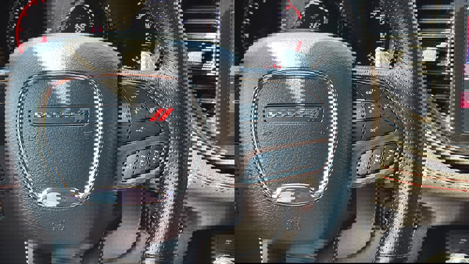 Certified 2024 Dodge Durango R/T image 21