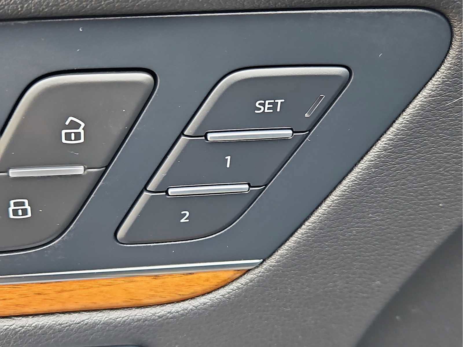 Certified 2023 Audi Q5 e Premium Plus w/ Premium Plus Package image 14