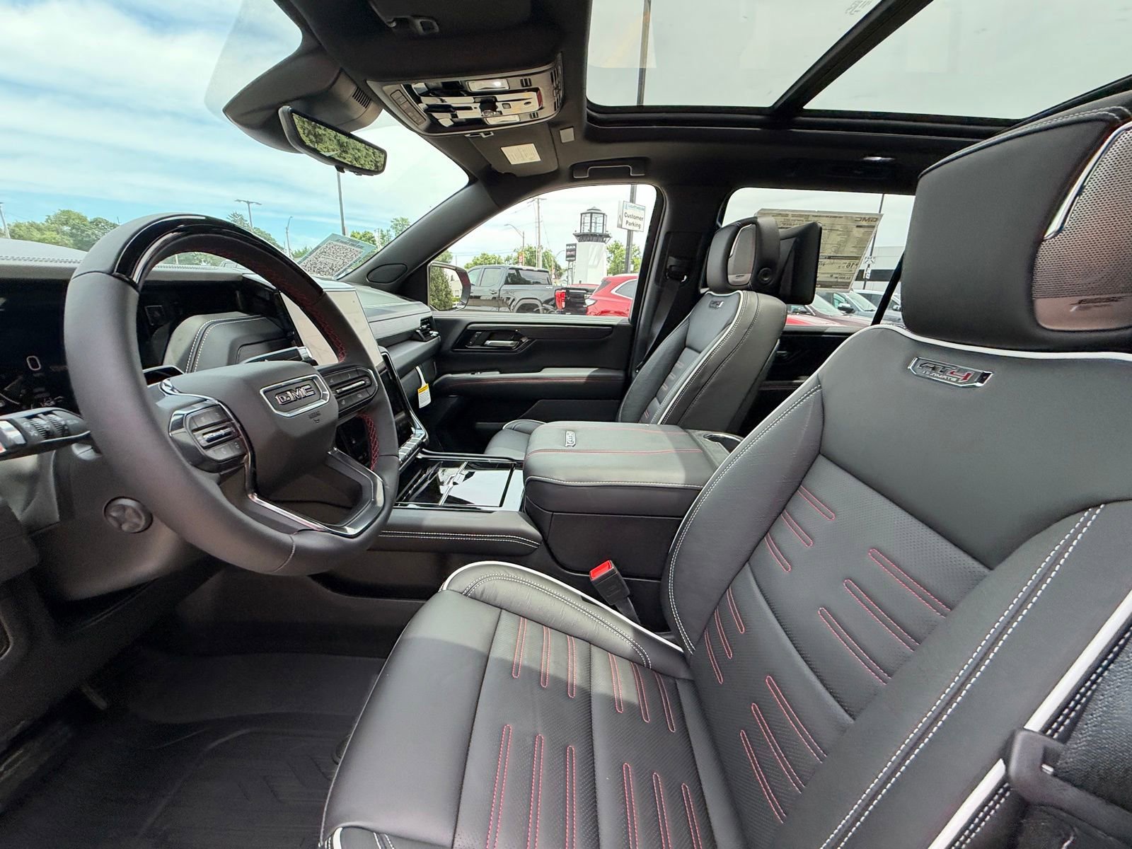 New 2026 GMC Yukon XL AT4 Ultimate w/ LPO, Floor Liner Package AWD/4WD image 4