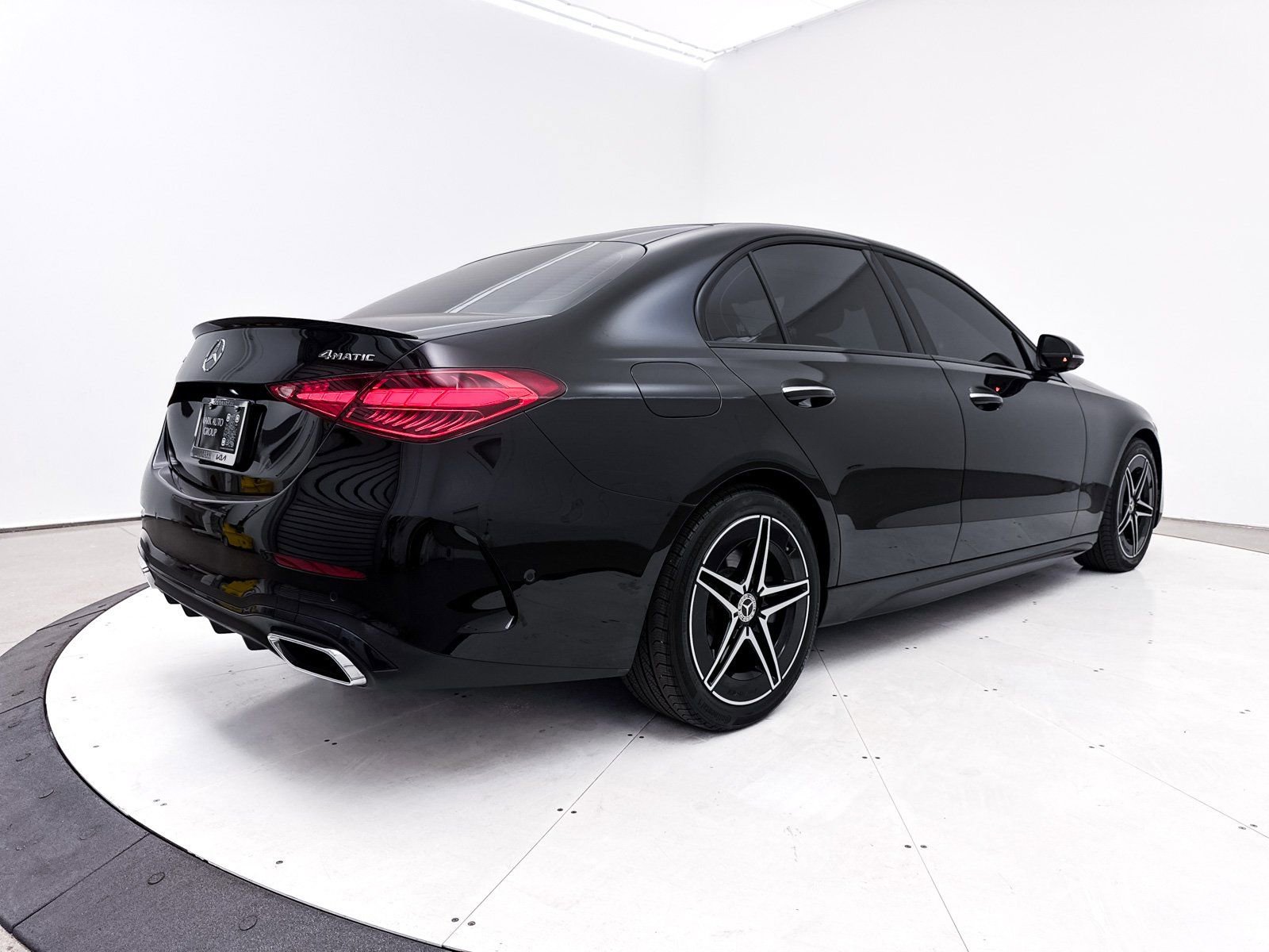 Used 2024 Mercedes-Benz C 300 4MATIC Sedan w/ AMG Line w/ Night Package image 19