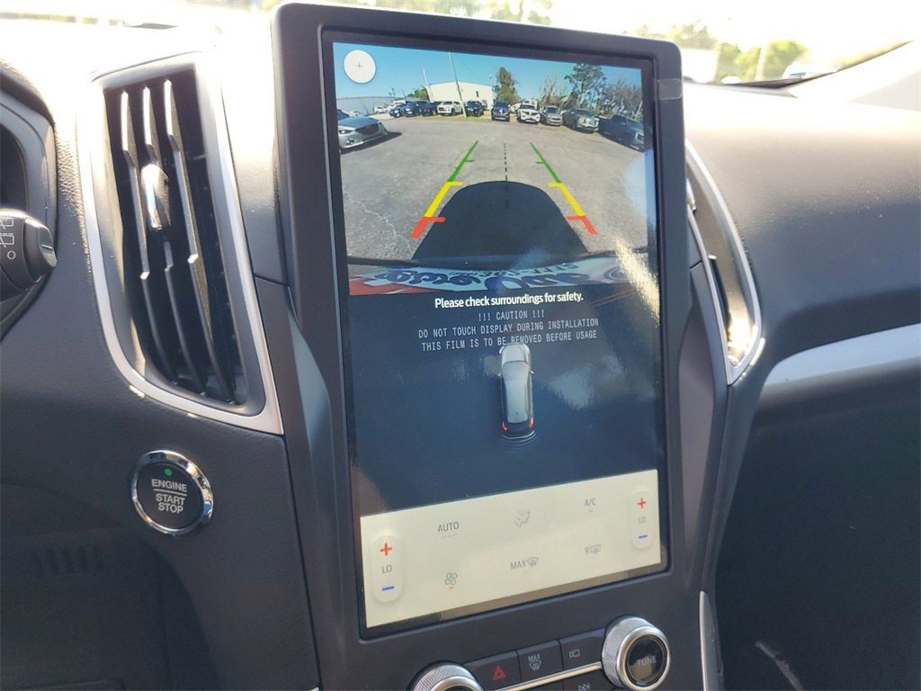 New 2024 Ford Edge SE w/ Black Appearance Package image 21