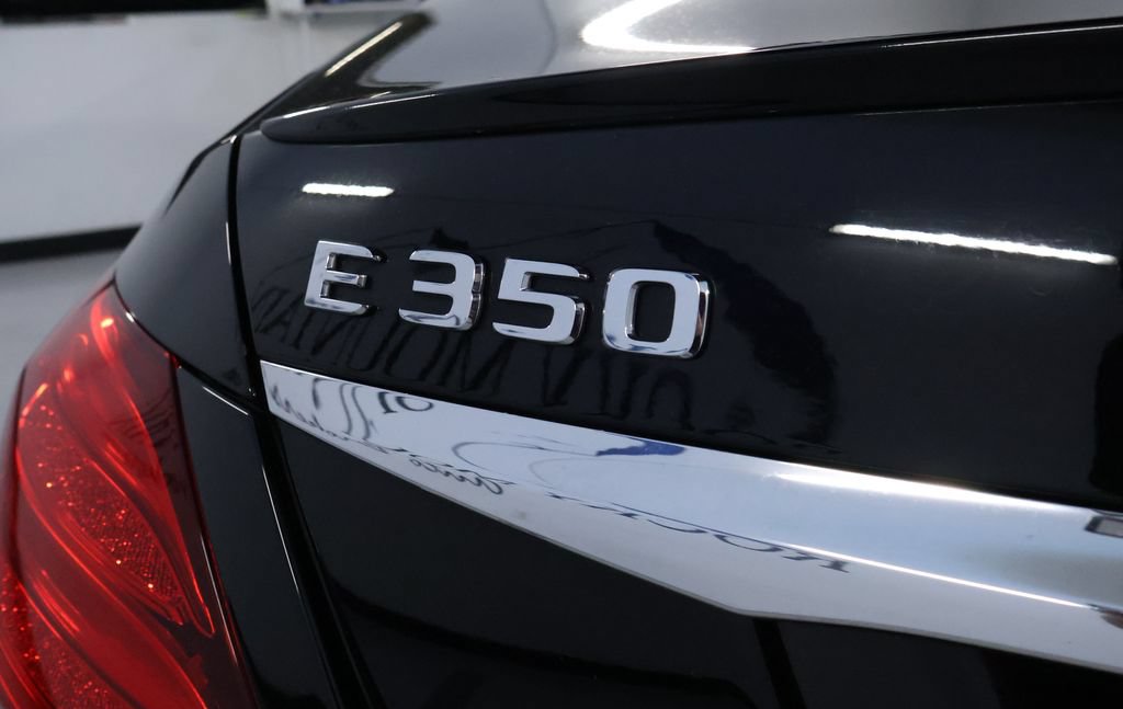 Used 2020 Mercedes-Benz E 350 4MATIC Sedan w/ Parking Assistance Package image 10