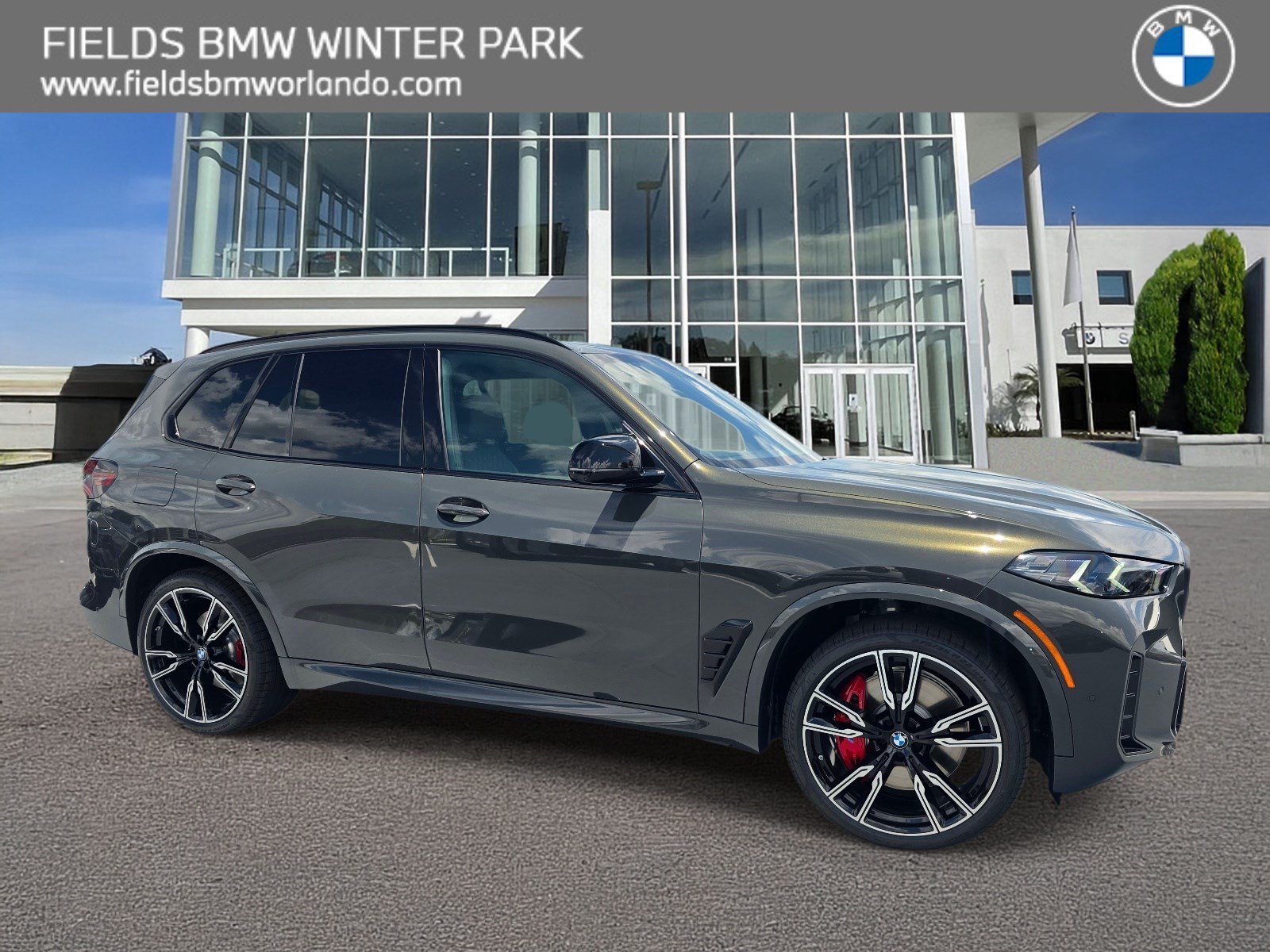 New 2026 BMW X5 M60i AWD/4WD image 1