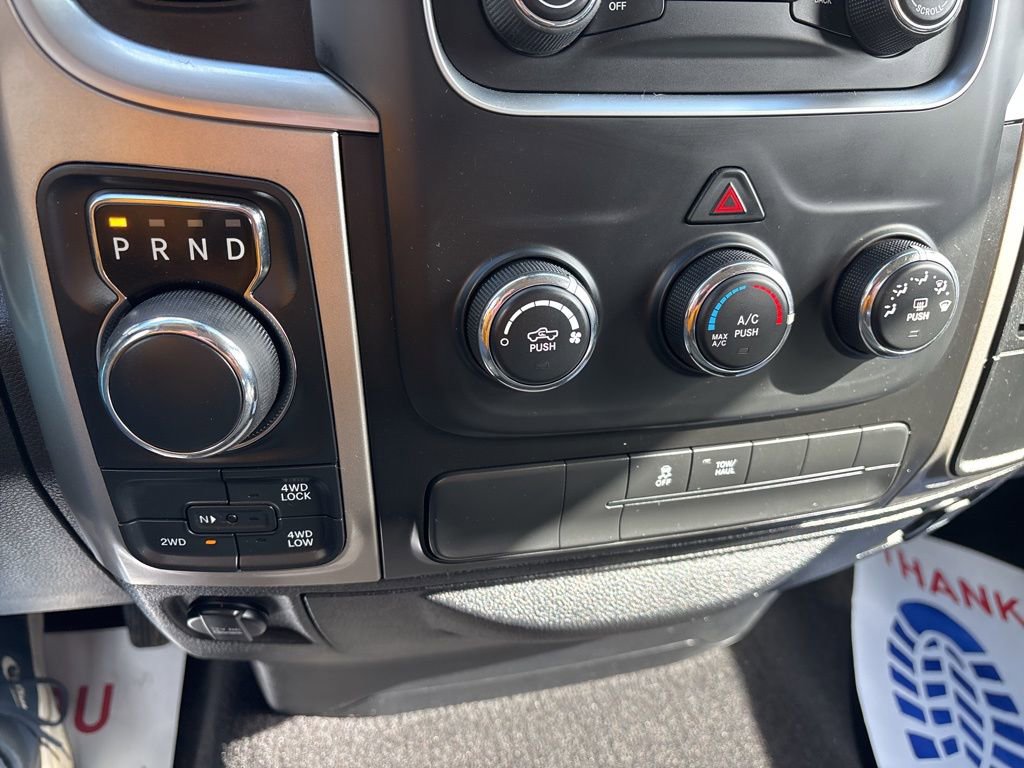 Used 2018 RAM 1500 Classic SLT image 27