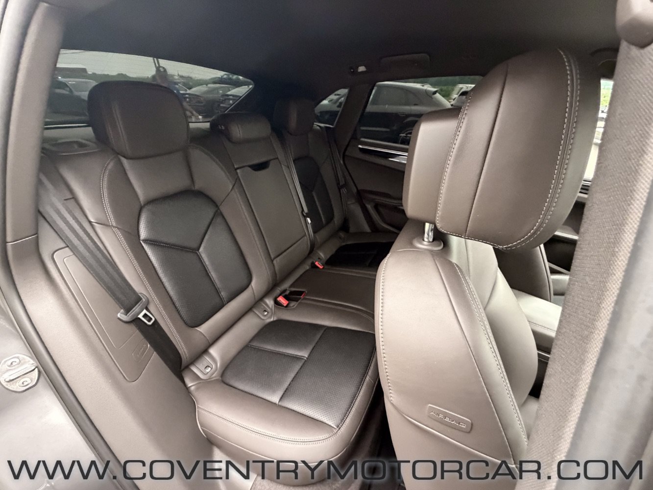 Used 2018 Porsche Macan S AWD/4WD image 32
