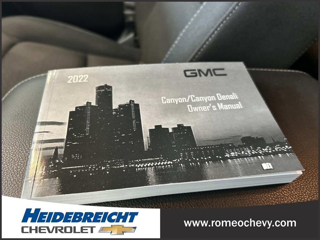 Certified 2022 GMC Canyon Elevation w/ Trailering Package image 29