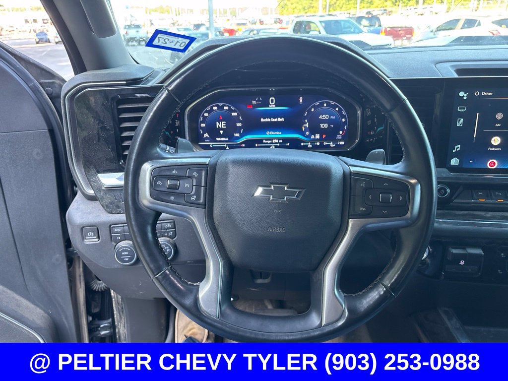 Used 2023 Chevrolet Silverado 1500 LT Trail Boss w/ LT Trail Boss Premium Package AWD/4WD image 17