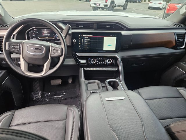 Used 2024 GMC Sierra 2500 Denali w/ Technology Package image 15