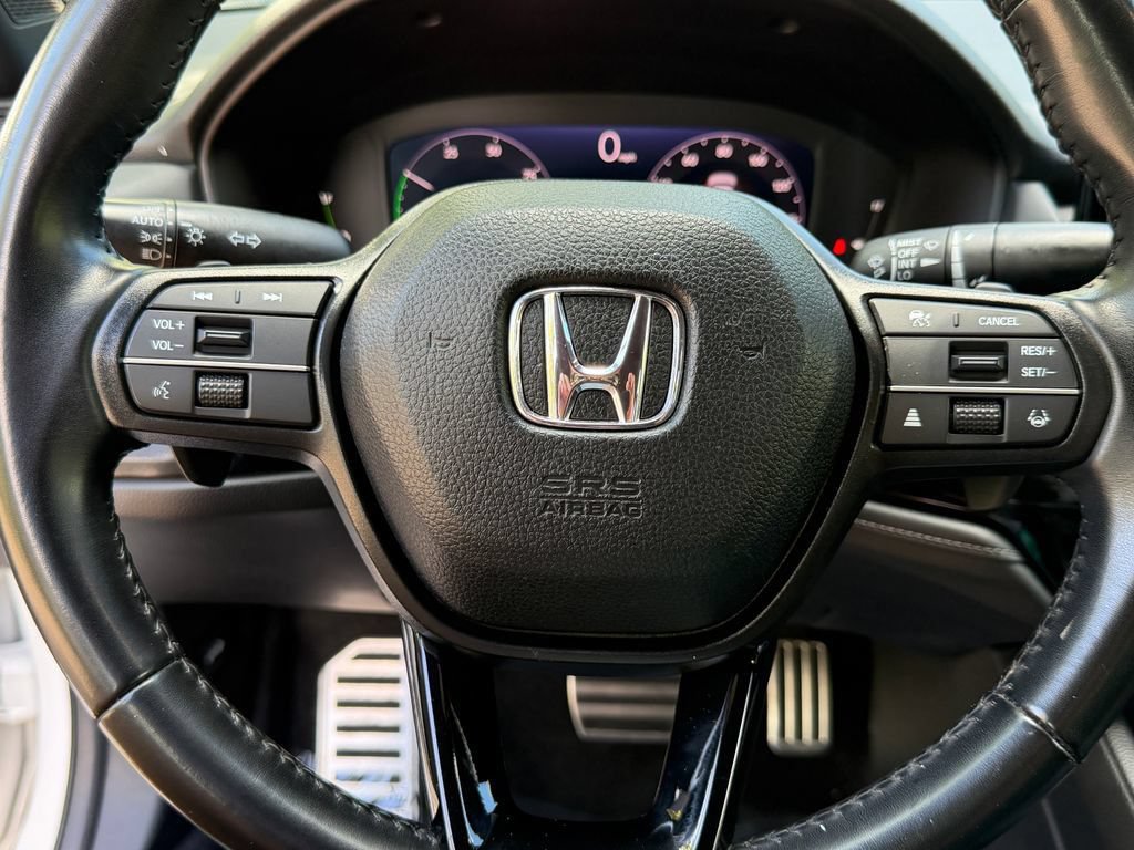 Used 2024 Honda Accord Sport image 11