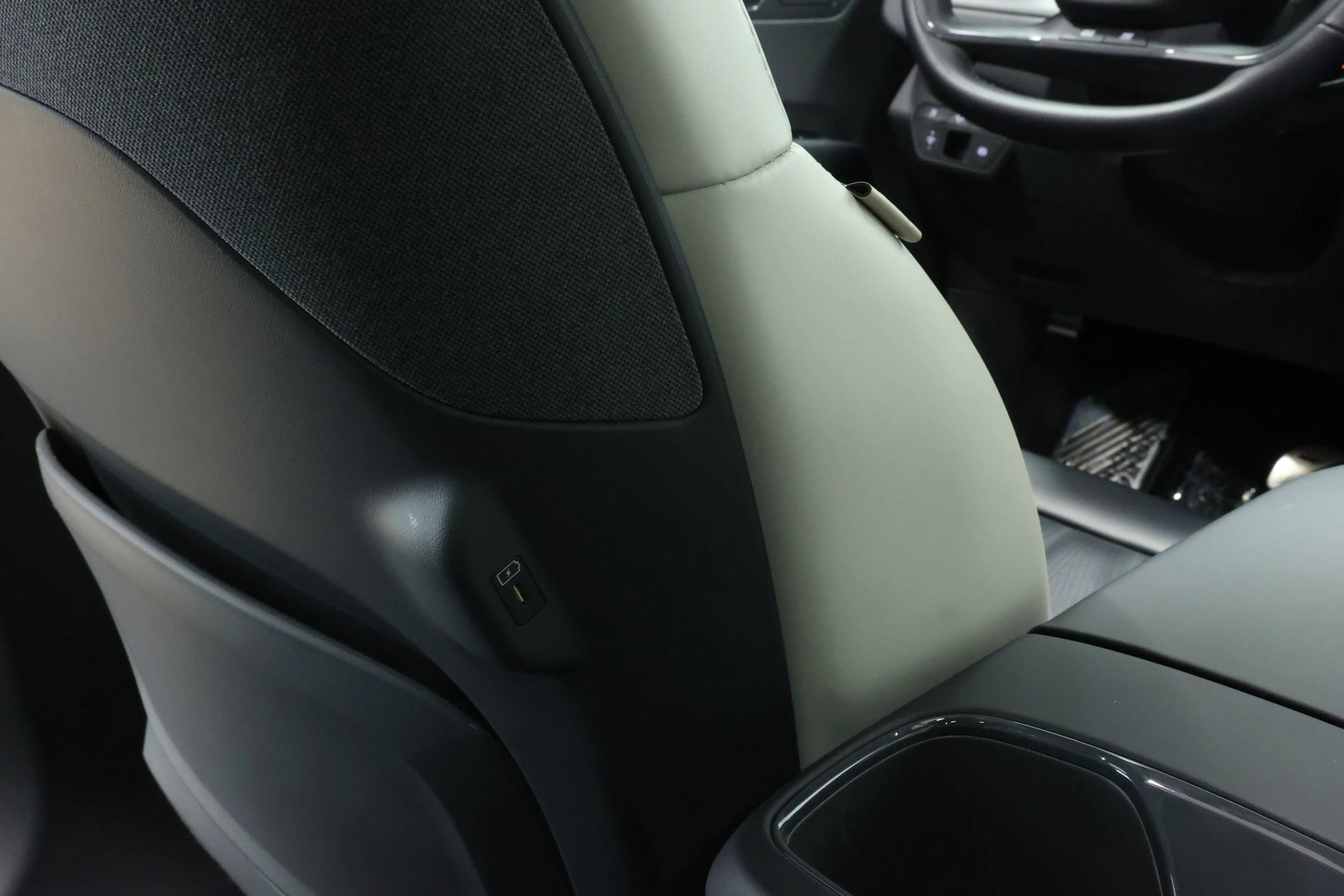 Used 2024 Kia EV9 GT-Line image 73