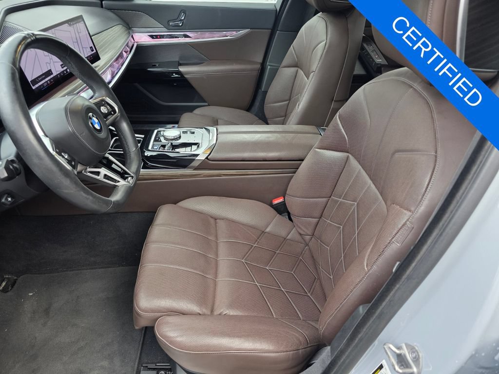 Certified 2023 BMW 760i xDrive AWD/4WD image 9