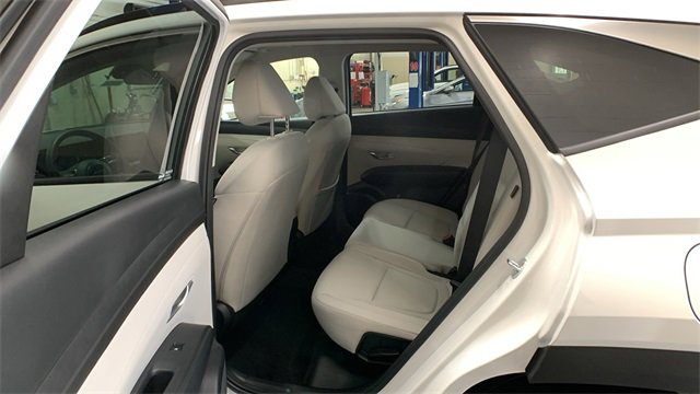 Certified 2025 Hyundai Tucson SEL image 16