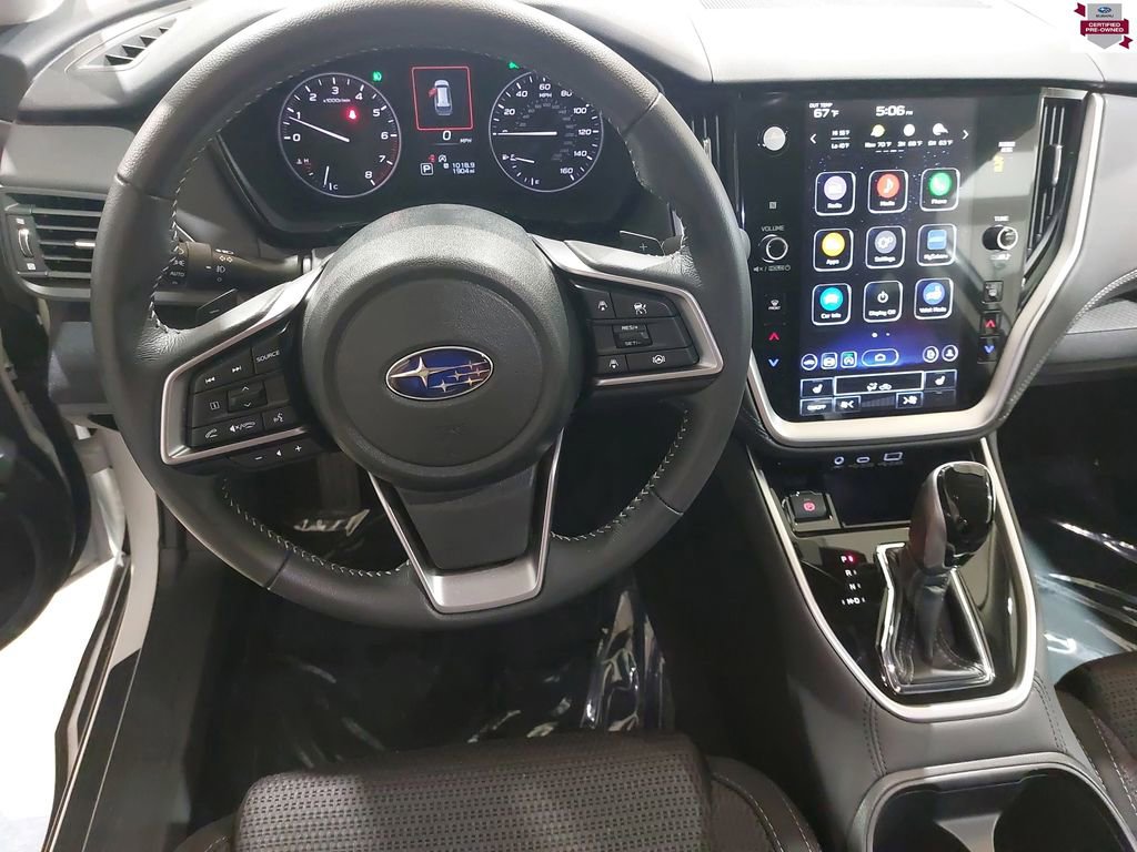 Certified 2025 Subaru Outback Premium w/ Popular Package #1A image 17