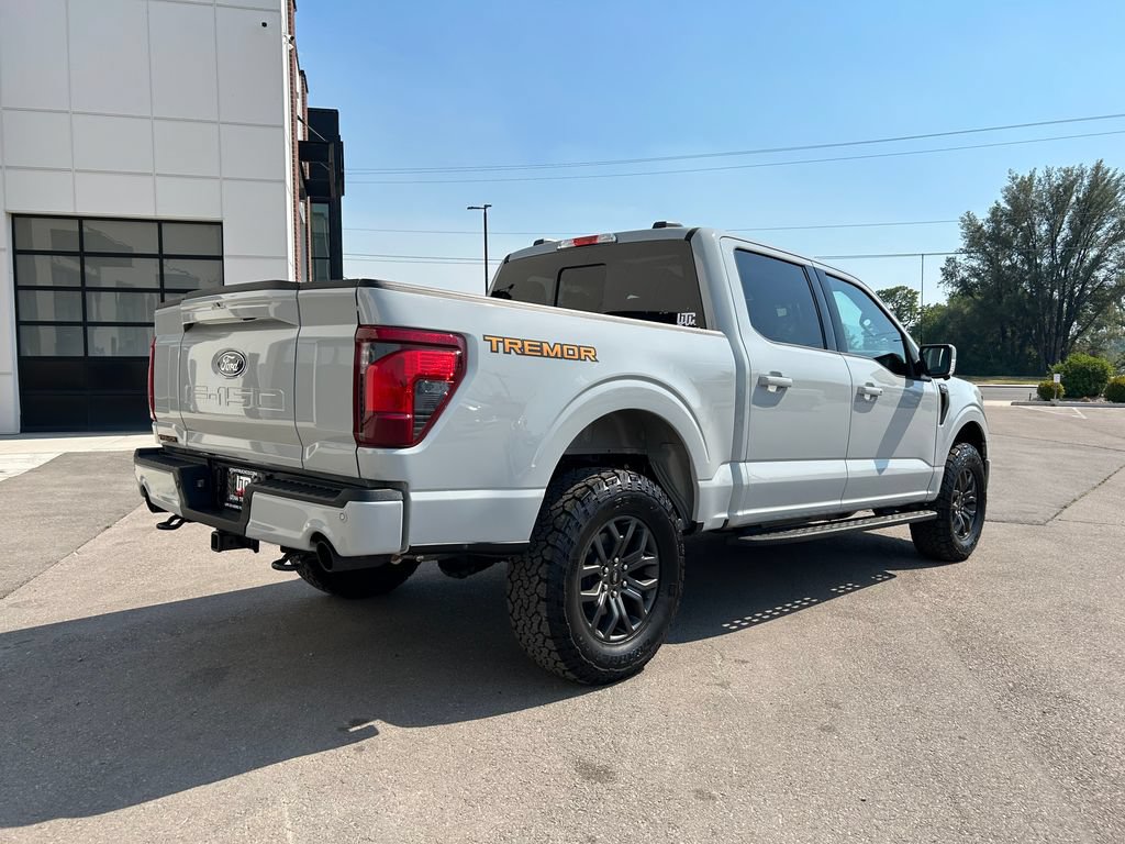 Used 2026 Ford F150 Tremor w/ Equipment Group 402B MID AWD/4WD image 3