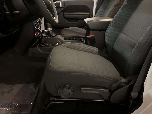 Used 2025 Jeep Wrangler Unlimited Rubicon 4xe w/ Safety Group image 67