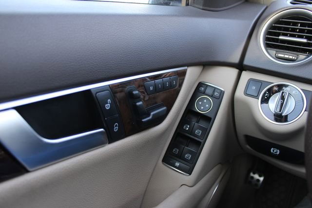 Used 2014 Mercedes-Benz C 300 4MATIC Sedan image 13