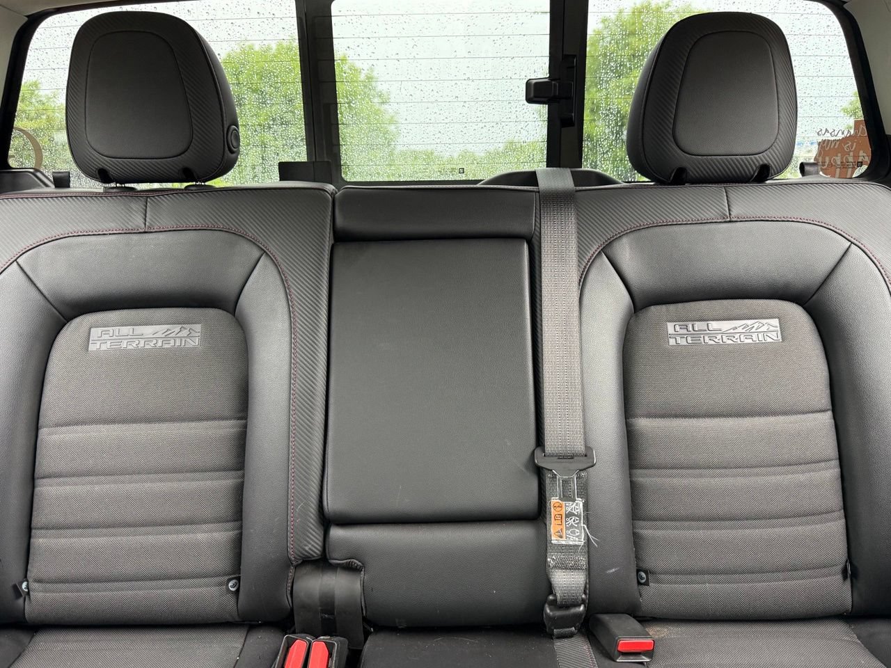 Used 2017 GMC Canyon SLE w/ All Terrain Package AWD/4WD image 18