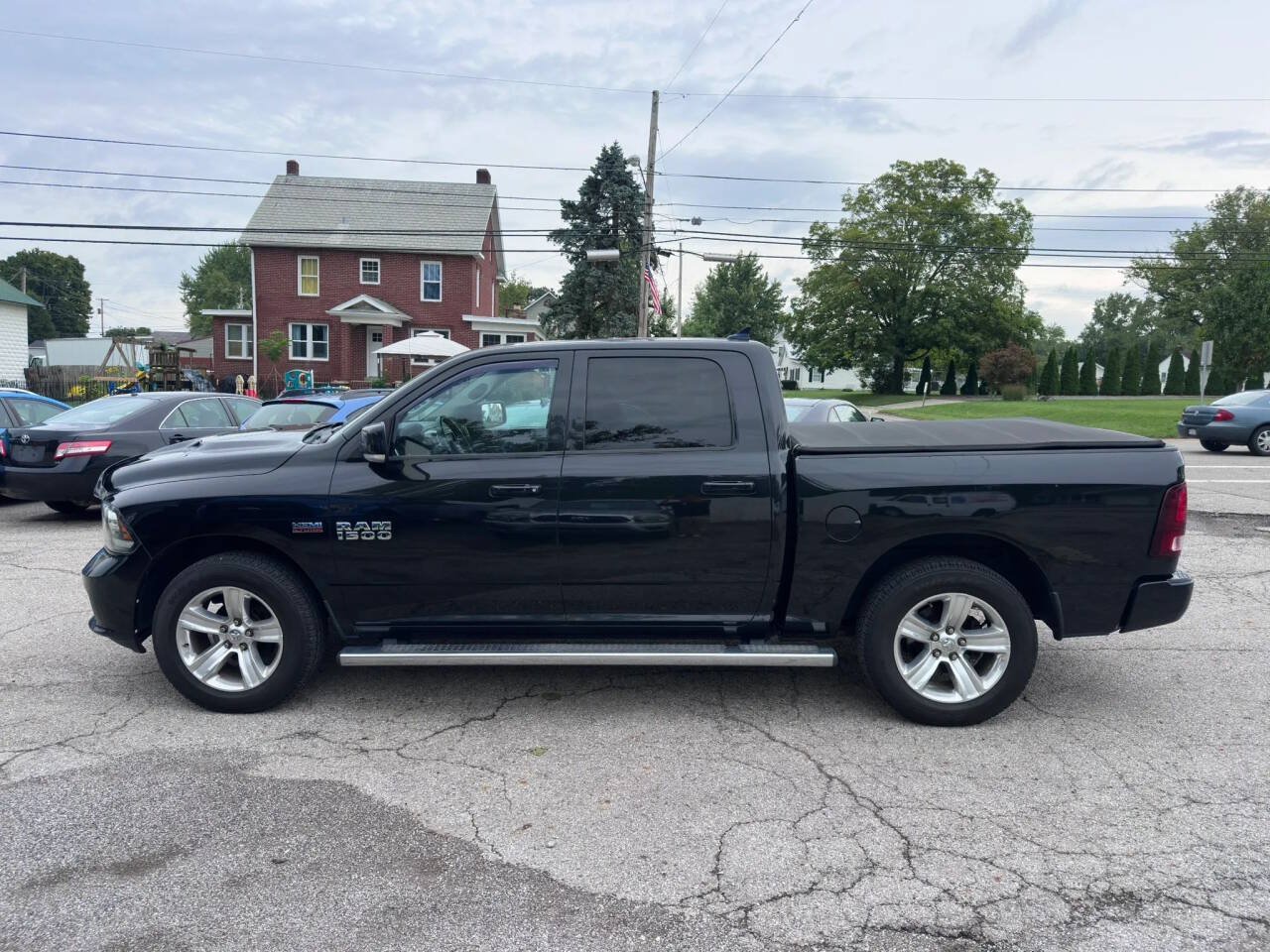 Used 2016 RAM 1500 Sport w/ Convenience Group RWD image 5
