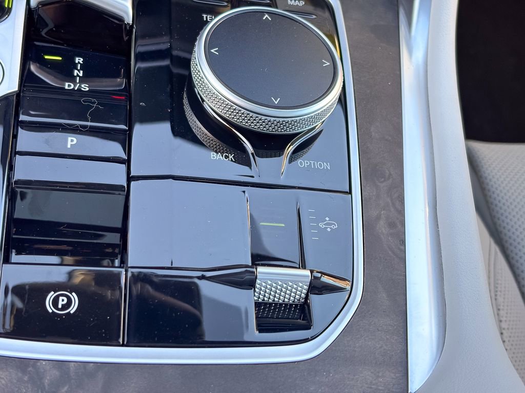 New 2026 BMW X6 xDrive40i image 32