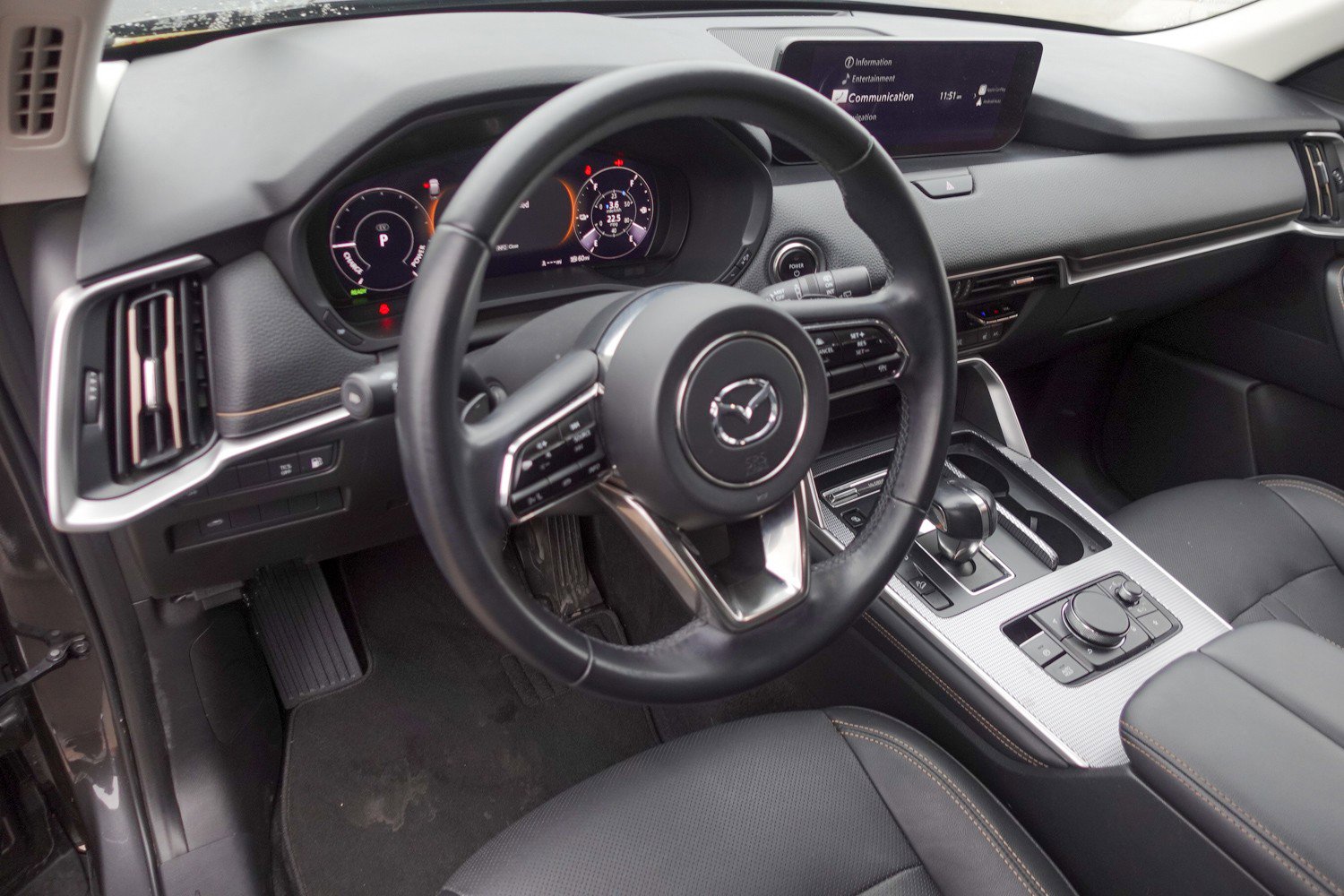 Used 2024 MAZDA CX-90 Plug-In Hybrid w/ Preferred image 9