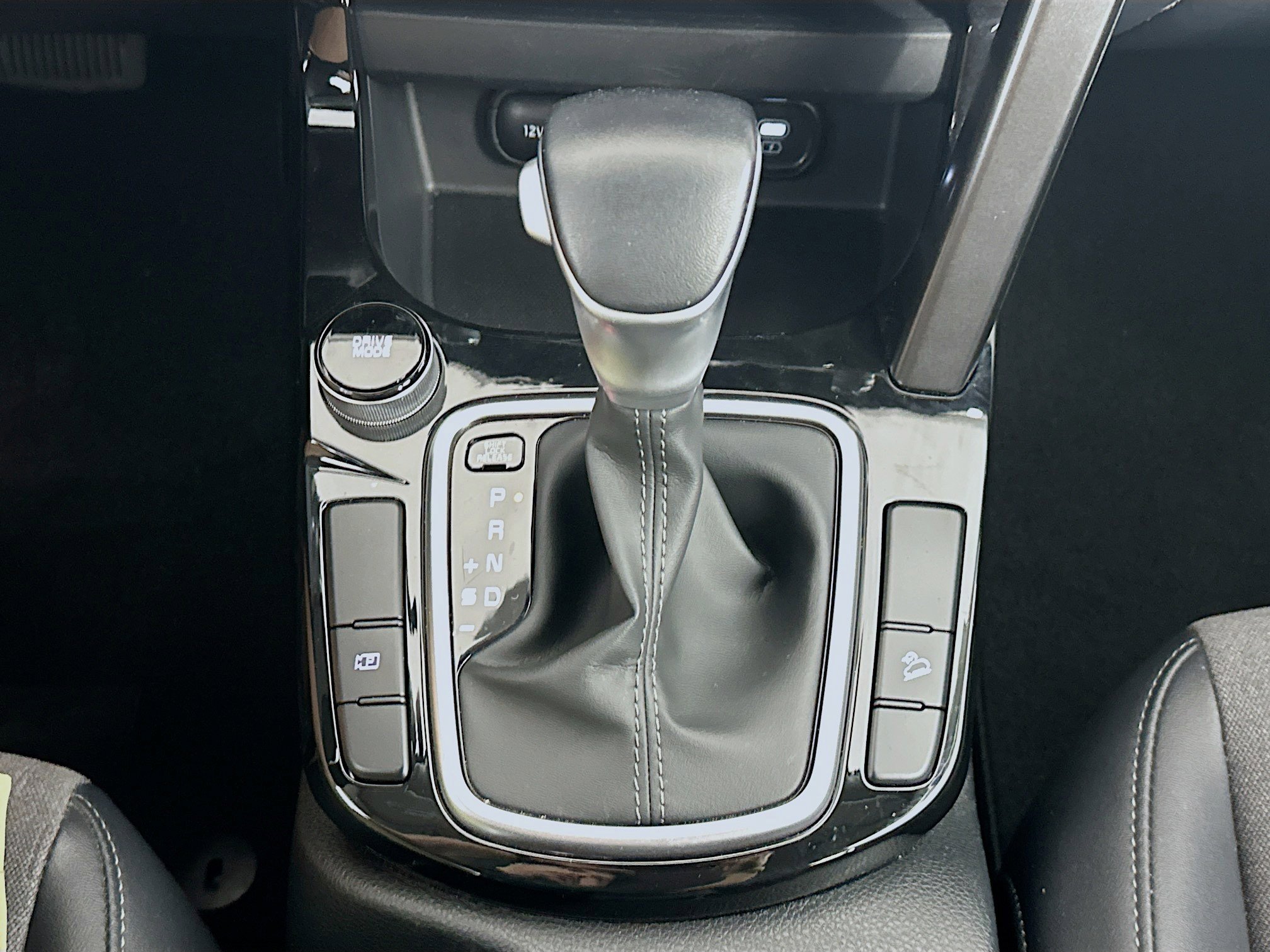 Used 2025 Kia Seltos S image 25