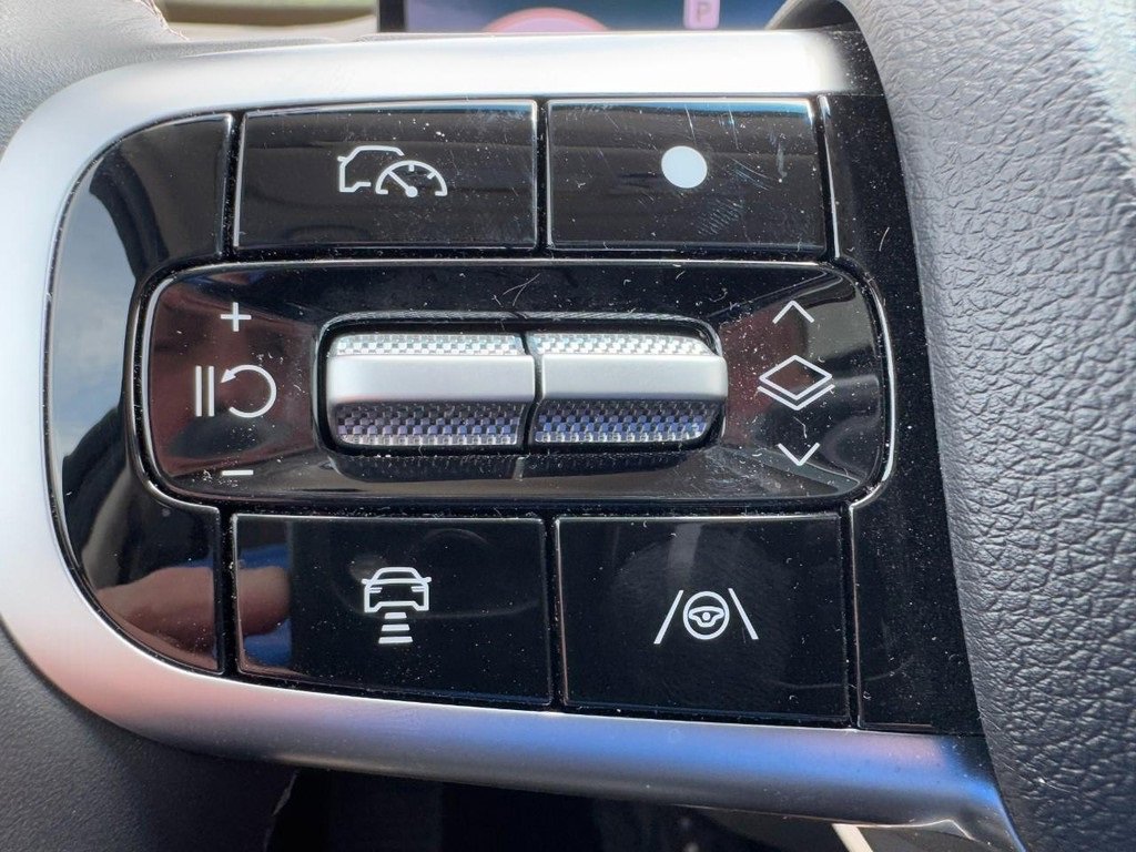 Certified 2025 Genesis GV80 3.5T Advanced image 18