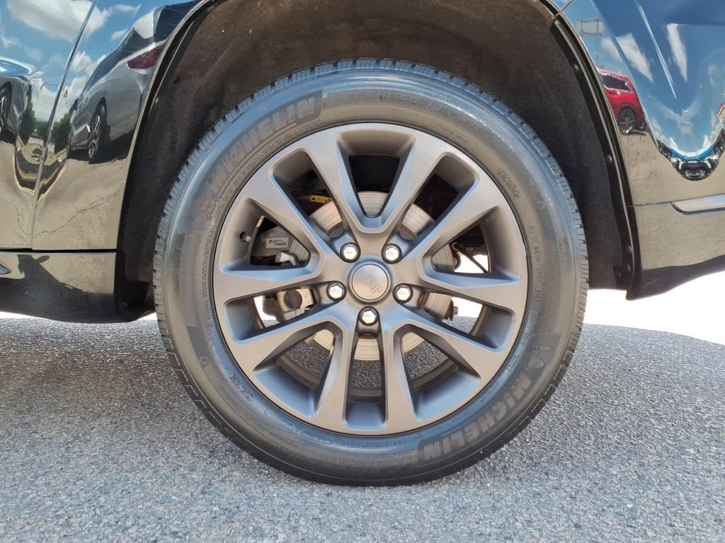 Used 2018 Jeep Grand Cherokee High Altitude AWD/4WD image 24