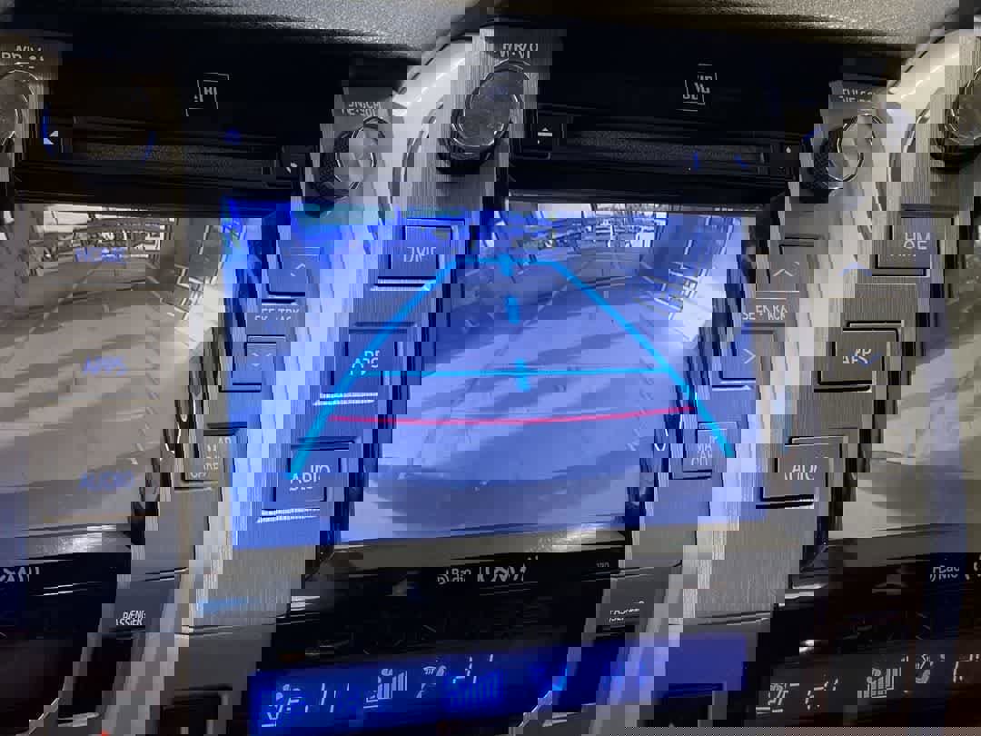 Used 2015 Toyota Tundra 1794 Edition image 17