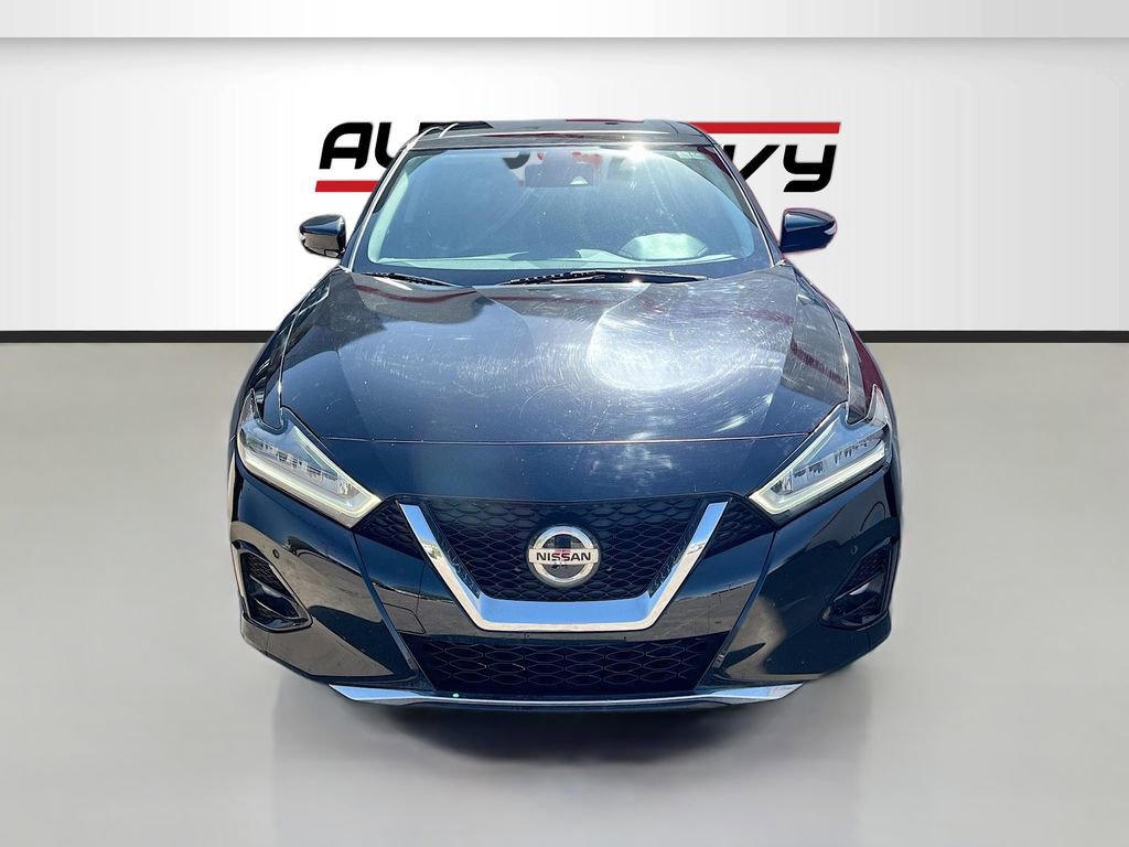 Used 2020 Nissan Maxima Platinum w/ Sport Mat Group FWD image 2