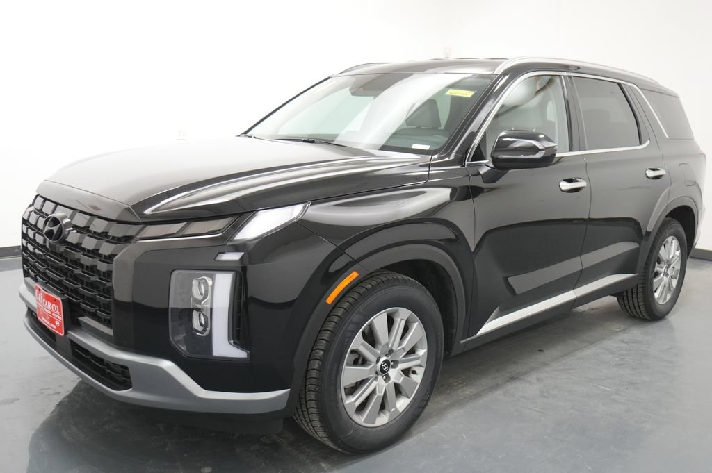 Used 2024 Hyundai Palisade SEL FWD image 3
