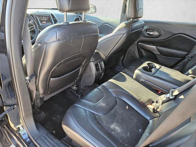 Used 2019 Jeep Cherokee Latitude Plus image 10