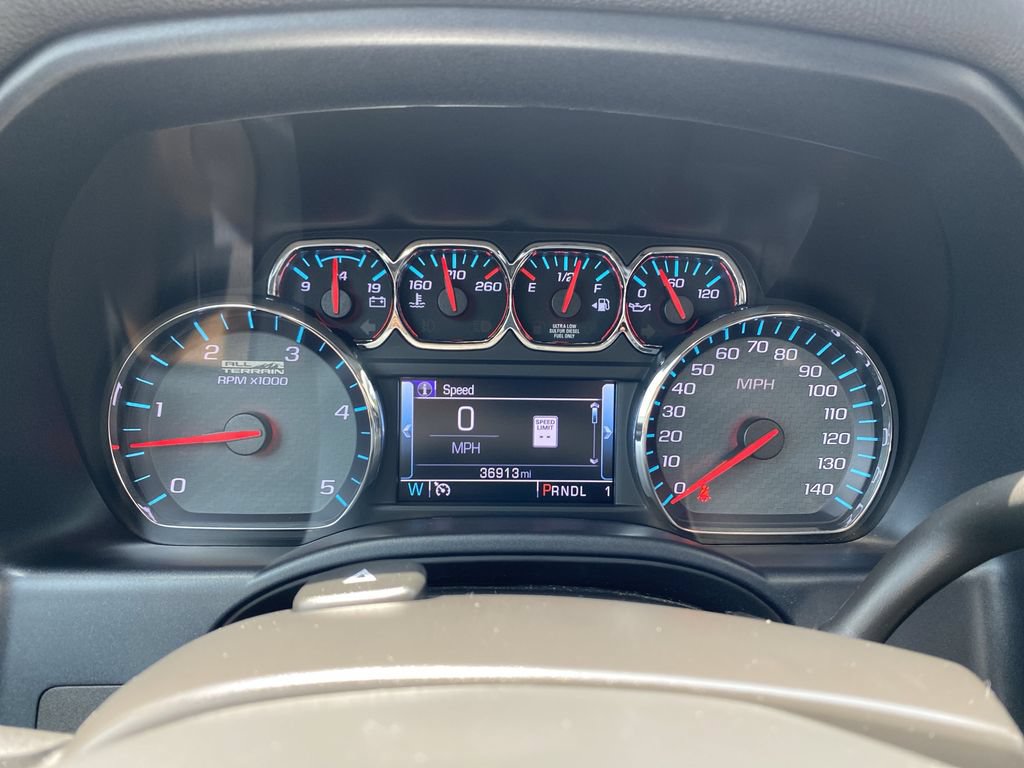 Used 2019 GMC Sierra 2500 SLT w/ Duramax Plus Package AWD/4WD image 33