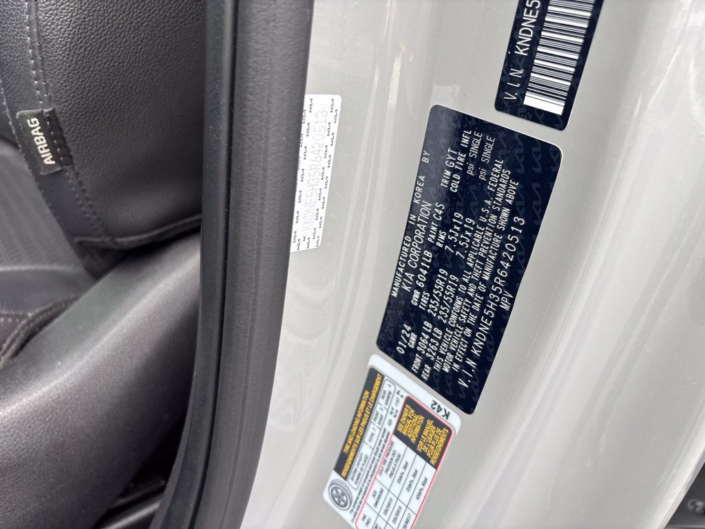 Certified 2024 Kia Carnival SX Prestige FWD image 23