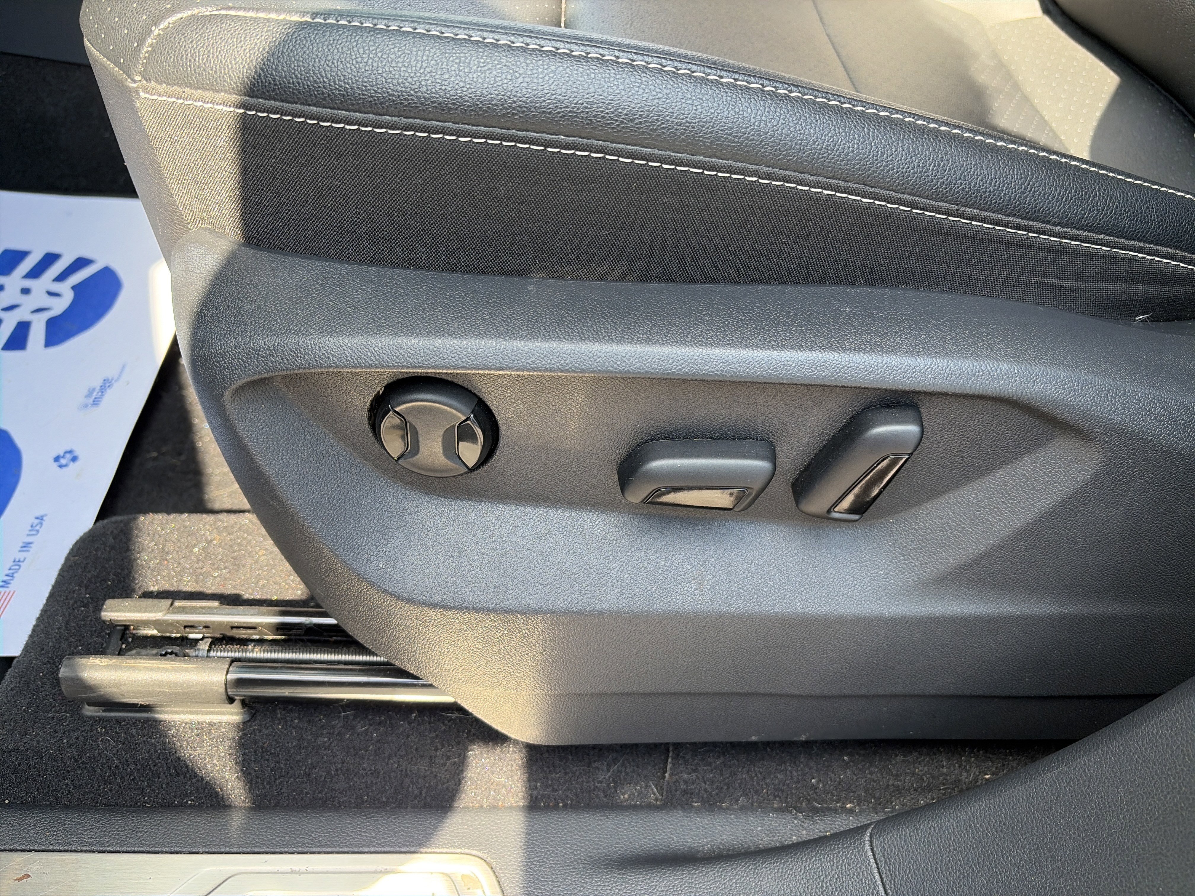 Used 2023 Volkswagen Atlas SE image 20