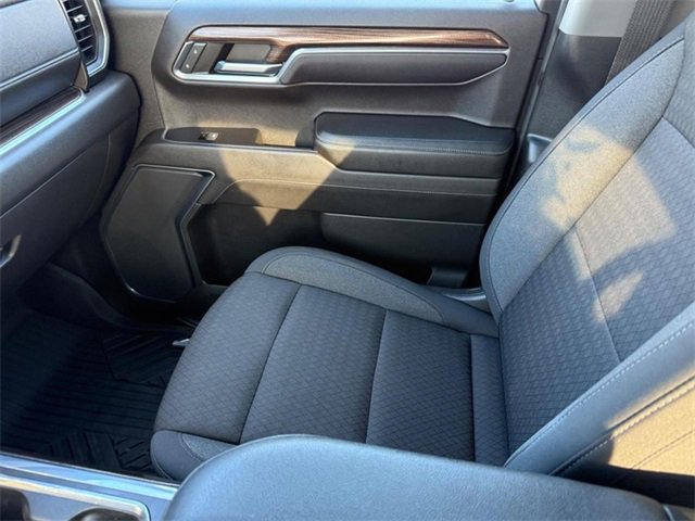 Used 2022 Chevrolet Silverado 1500 LT Trail Boss image 21