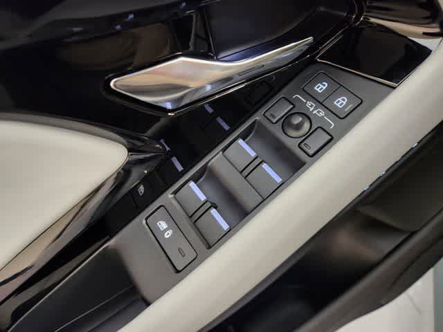 New 2026 Land Rover Range Rover Evoque S AWD/4WD image 38