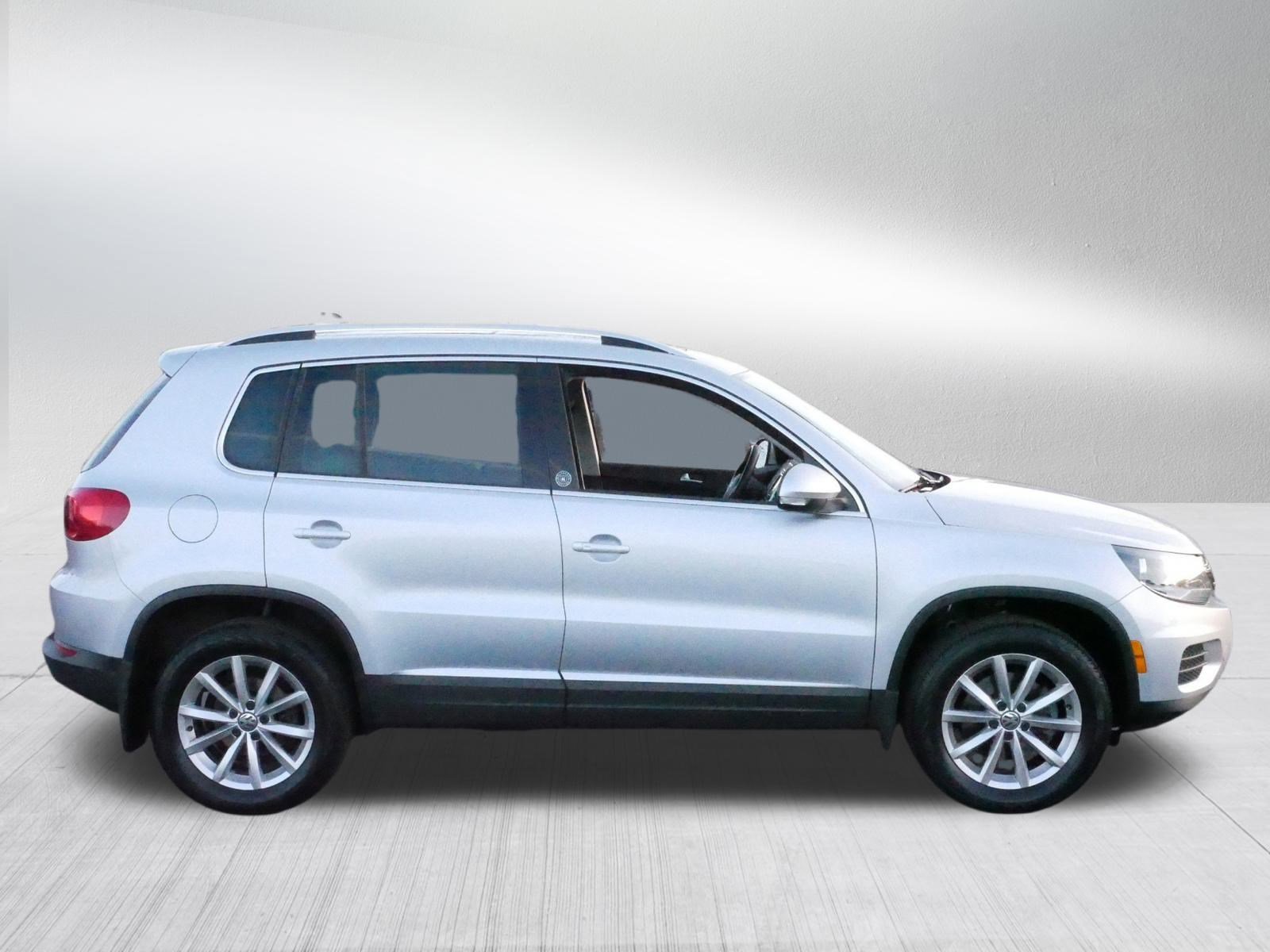 Used 2017 Volkswagen Tiguan Wolfsburg Edition image 8