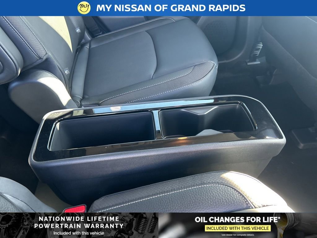 New 2026 Nissan Pathfinder SL image 22