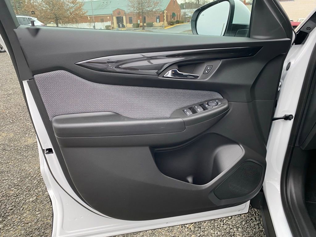 New 2026 Chevrolet TrailBlazer LT w/ LPO, Blackout Package FWD image 9