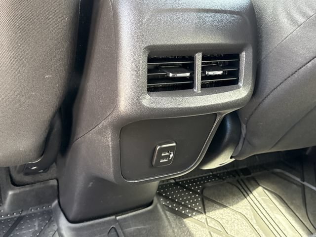 Used 2024 Chevrolet Equinox LS w/ LS Convenience Package FWD image 11