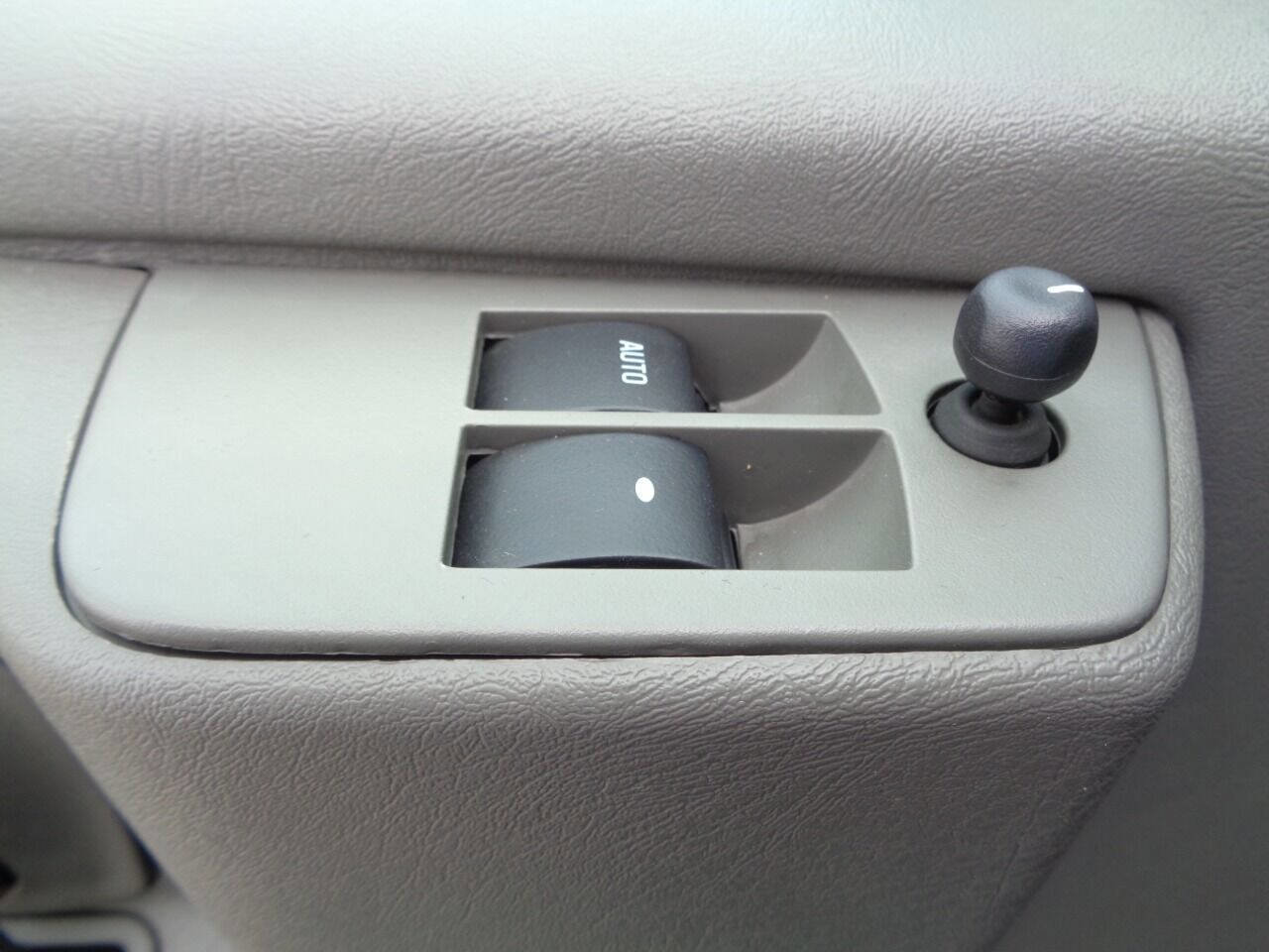 Used 2014 Chevrolet Express 1500 LT w/ LT Preferred Equipment Group image 36