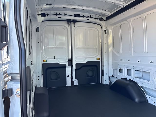 New 2026 Ford Transit 150 148 Medium Roof AWD image 20