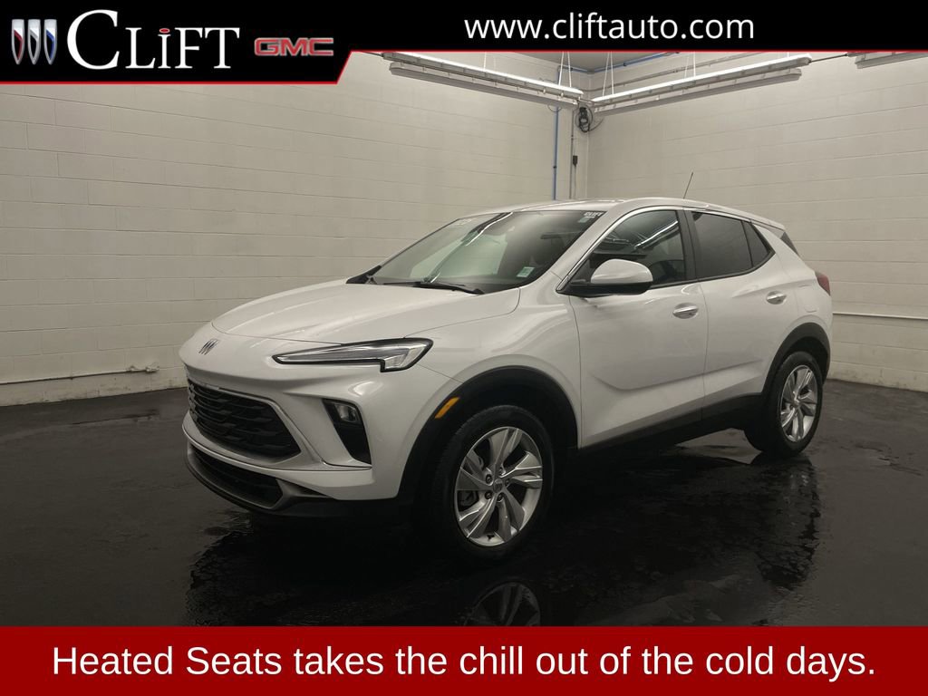 Used 2025 Buick Encore GX Preferred w/ Comfort Package image 1