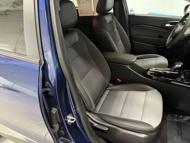 Certified 2024 Chevrolet Trax LT image 18