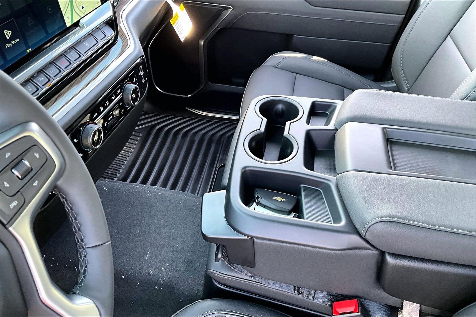 New 2026 Chevrolet Silverado 3500 LT w/ All Star Edition image 8