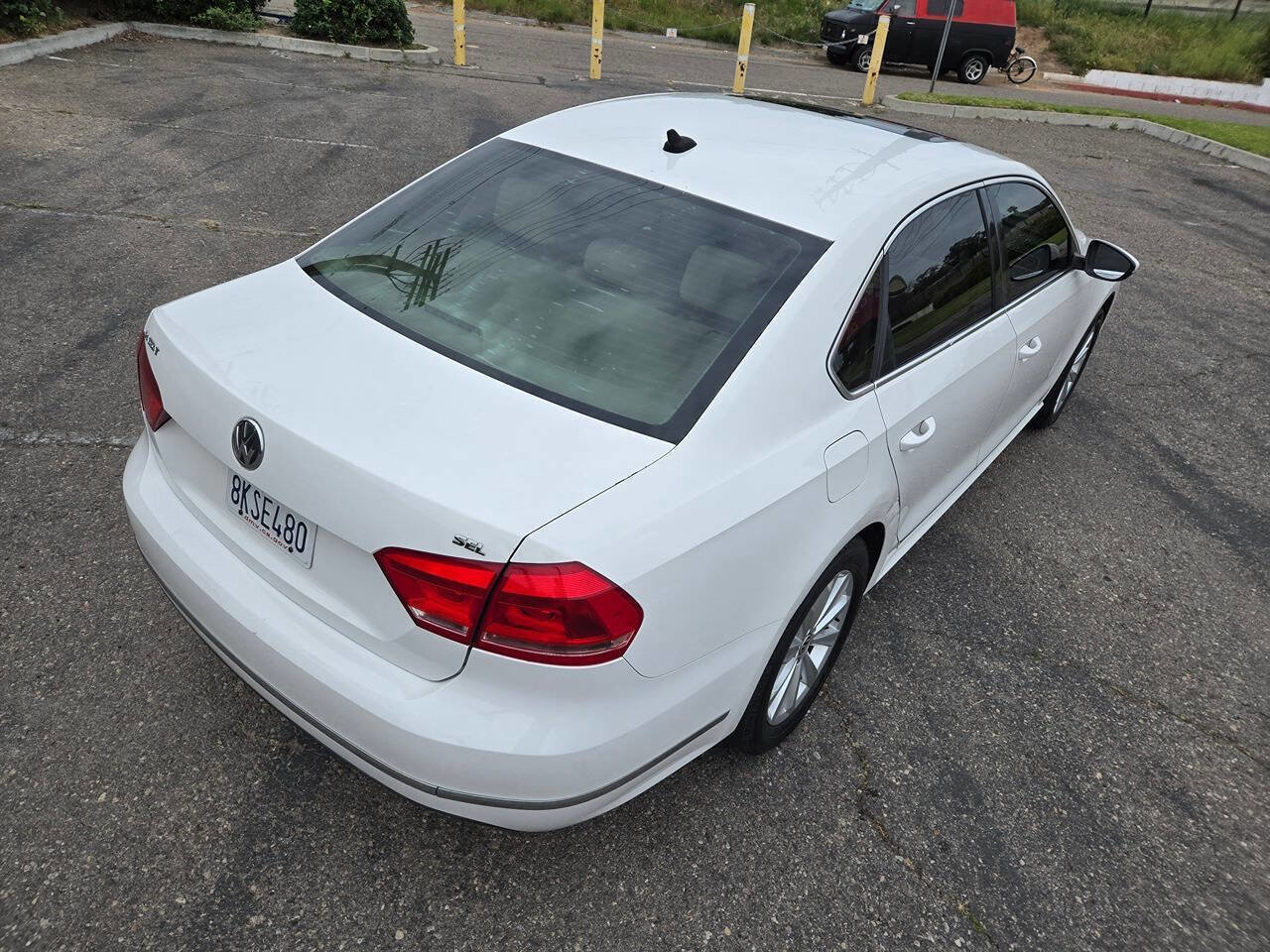 Used 2012 Volkswagen Passat 2.5 SEL image 13