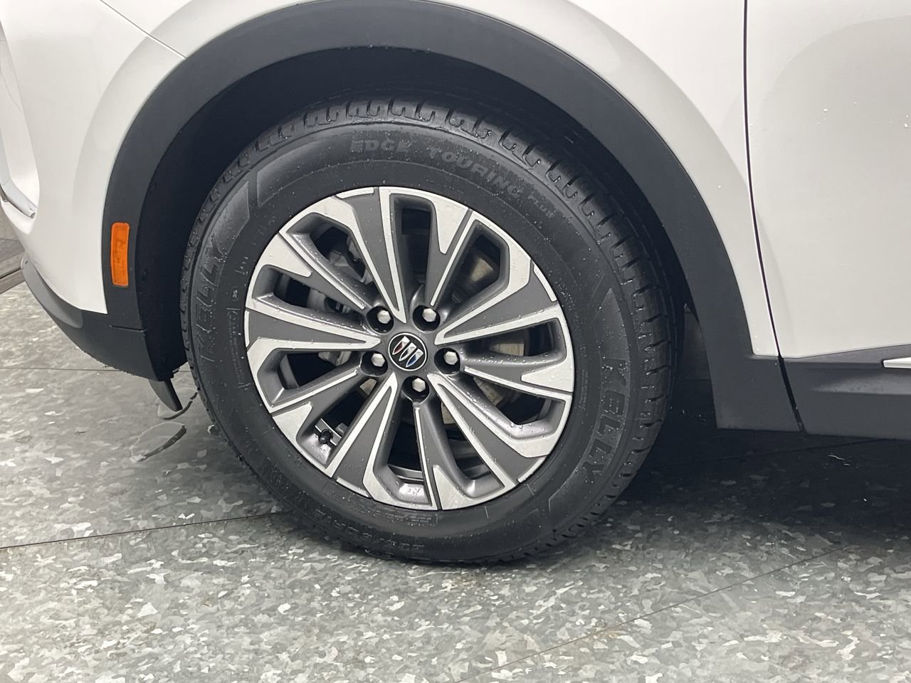 Certified 2024 Buick Envision Preferred image 33