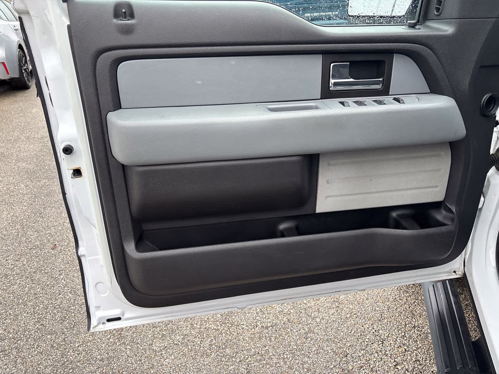 Used 2014 Ford F150 STX w/ Equipment Group 201A Mid RWD image 9