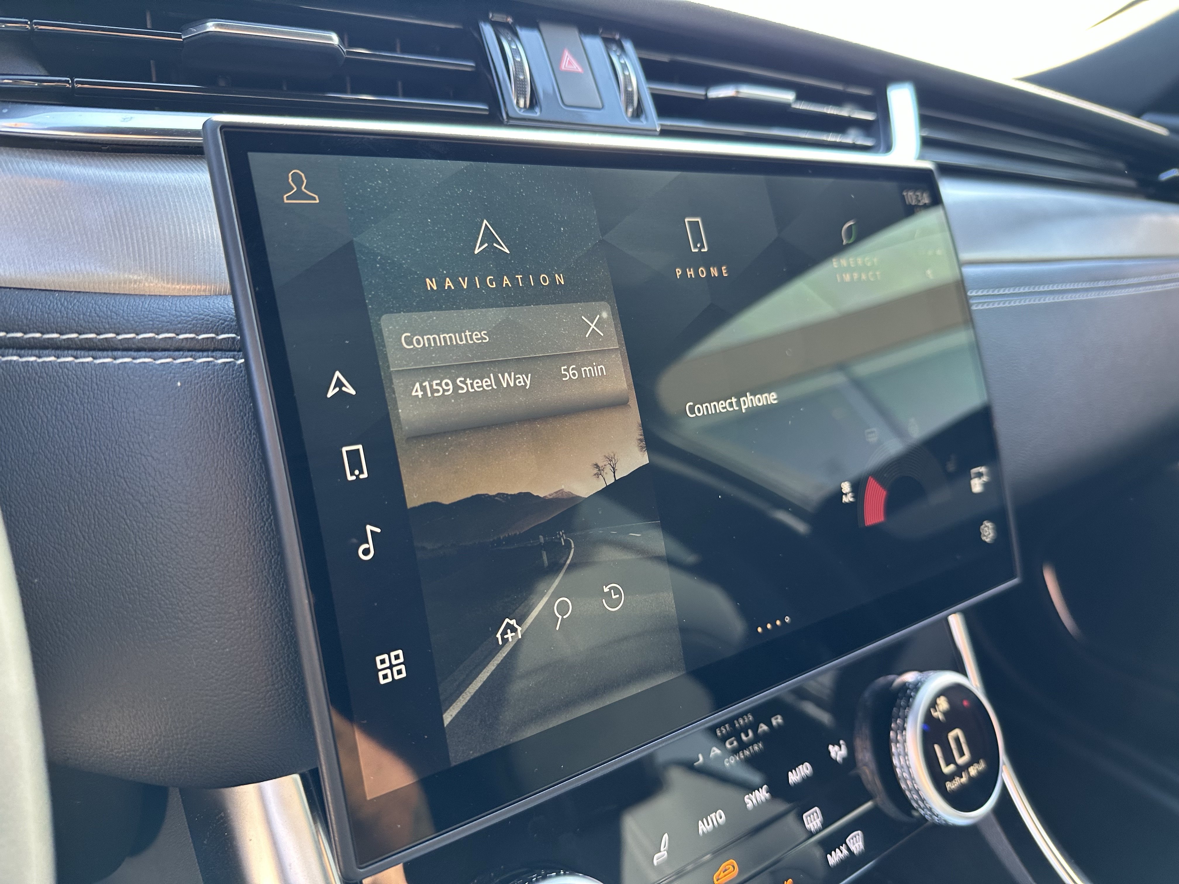 Certified 2024 Jaguar XF R-Dynamic SE AWD/4WD image 25